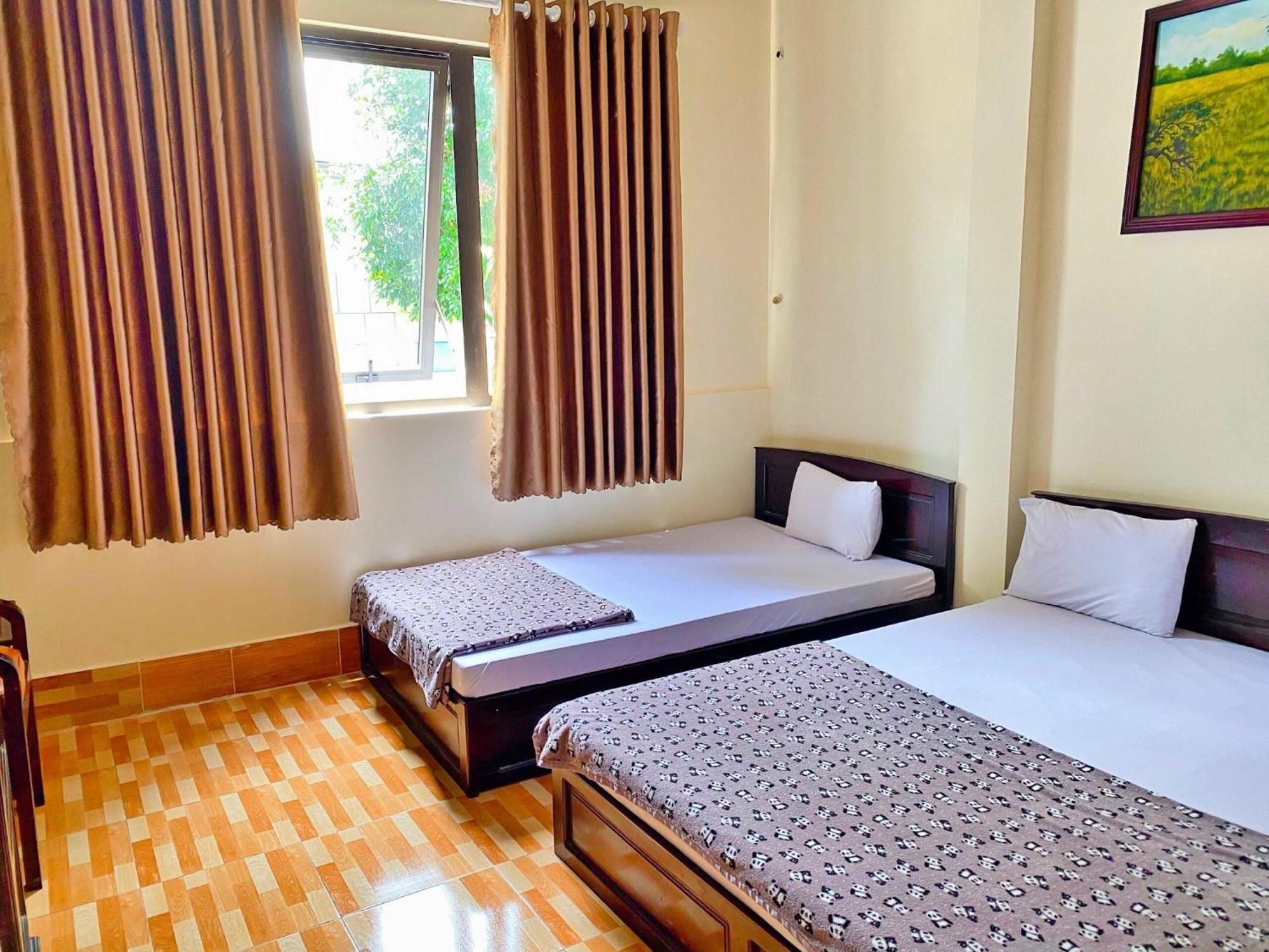 Khach San Nam Do 1 Hotel Кан То Екстериор снимка